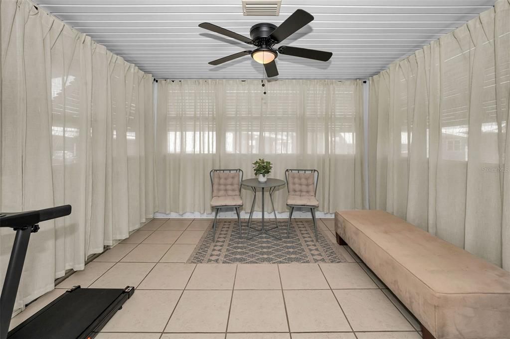 For Sale: $149,900 (2 beds, 2 baths, 1080 Square Feet)