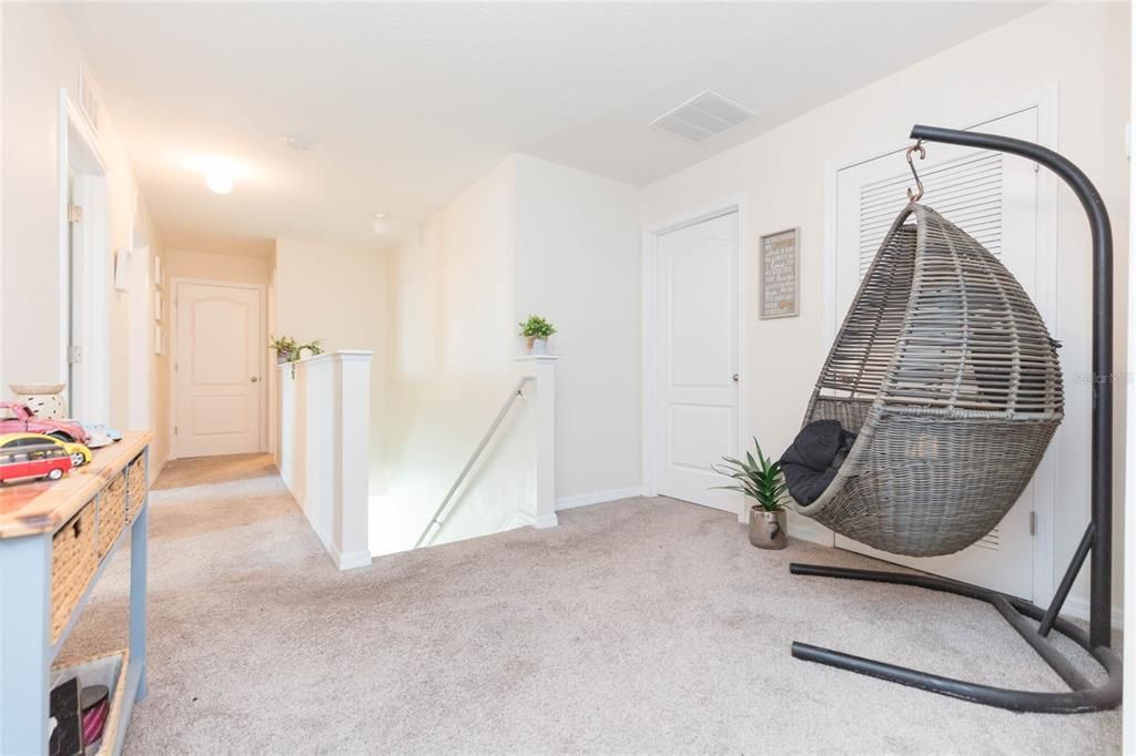 For Sale: $390,000 (4 beds, 2 baths, 2505 Square Feet)
