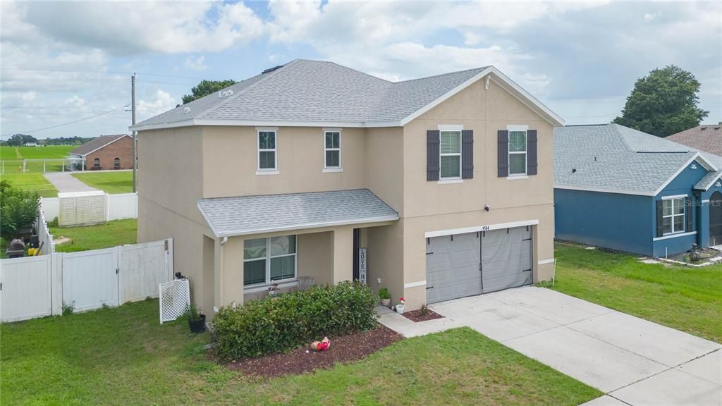 For Sale: $390,000 (4 beds, 2 baths, 2505 Square Feet)
