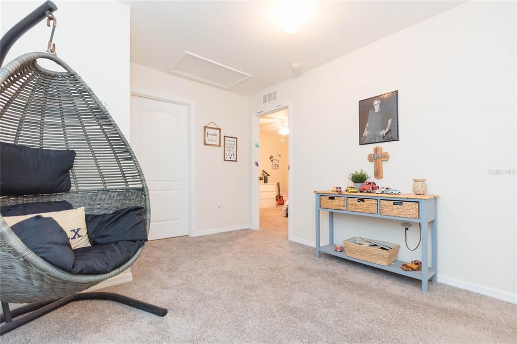 For Sale: $390,000 (4 beds, 2 baths, 2505 Square Feet)