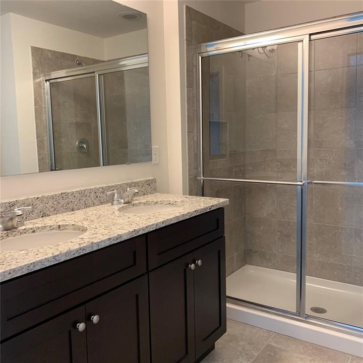 For Rent: $2,650 (3 beds, 2 baths, 1451 Square Feet)