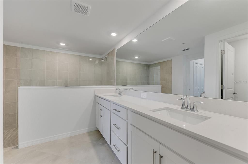 For Sale: $458,497 (3 beds, 2 baths, 1741 Square Feet)