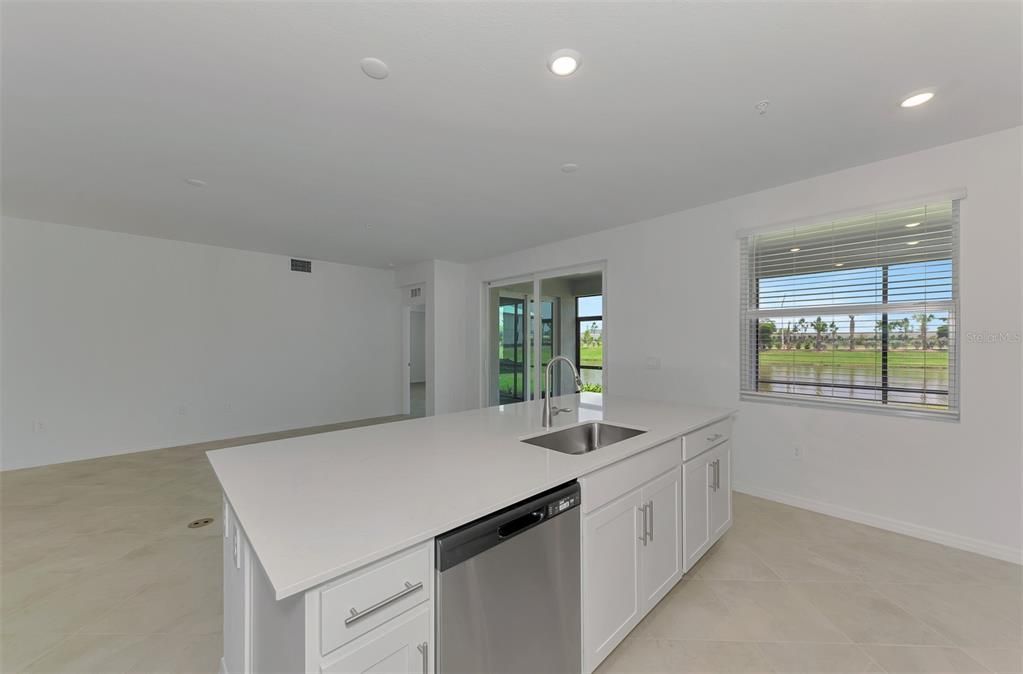For Sale: $458,497 (3 beds, 2 baths, 1741 Square Feet)