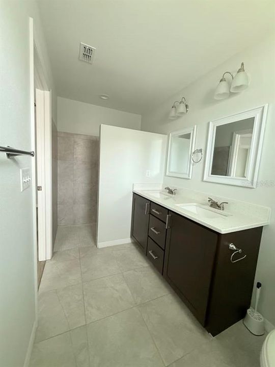For Sale: $280,000 (3 beds, 2 baths, 1508 Square Feet)
