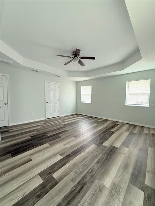 For Sale: $280,000 (3 beds, 2 baths, 1508 Square Feet)