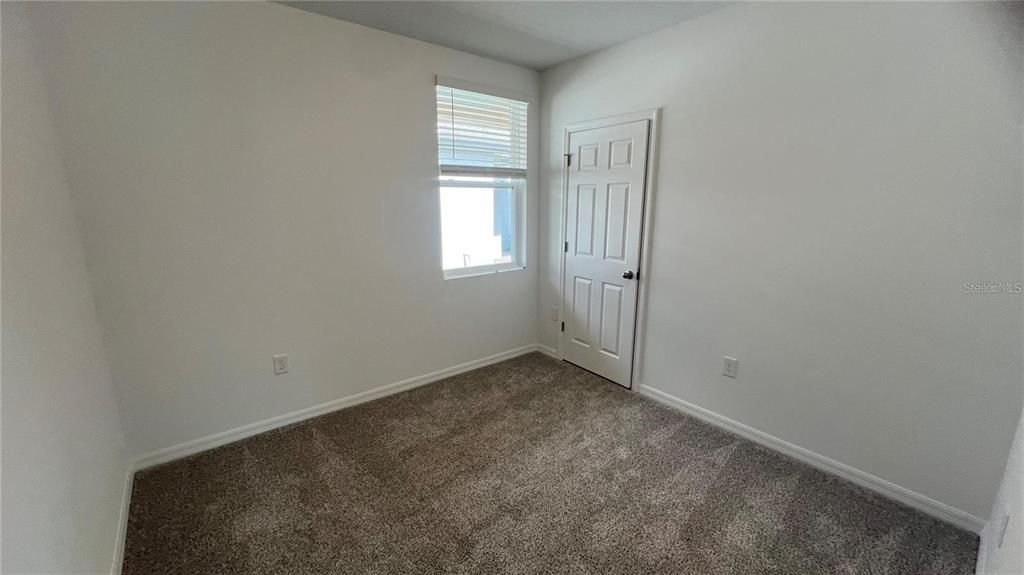 For Rent: $2,100 (4 beds, 2 baths, 1610 Square Feet)
