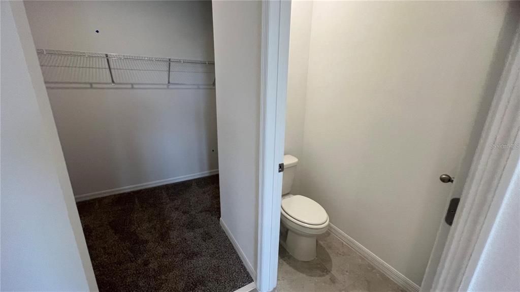 For Rent: $2,100 (4 beds, 2 baths, 1610 Square Feet)