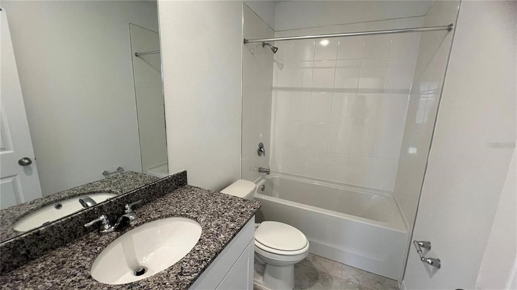 For Rent: $2,100 (4 beds, 2 baths, 1610 Square Feet)