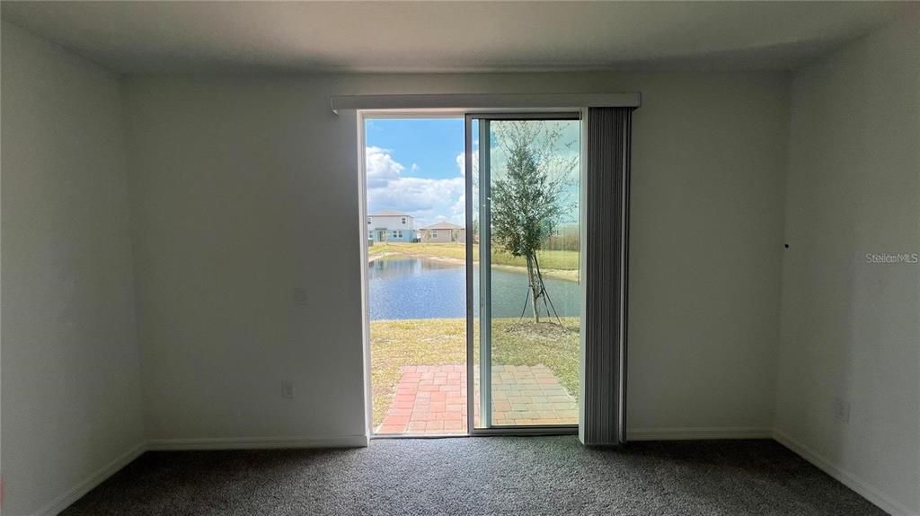 For Rent: $2,100 (4 beds, 2 baths, 1610 Square Feet)