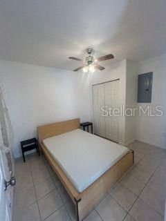 For Rent: $1,100 (1 beds, 1 baths, 377 Square Feet)