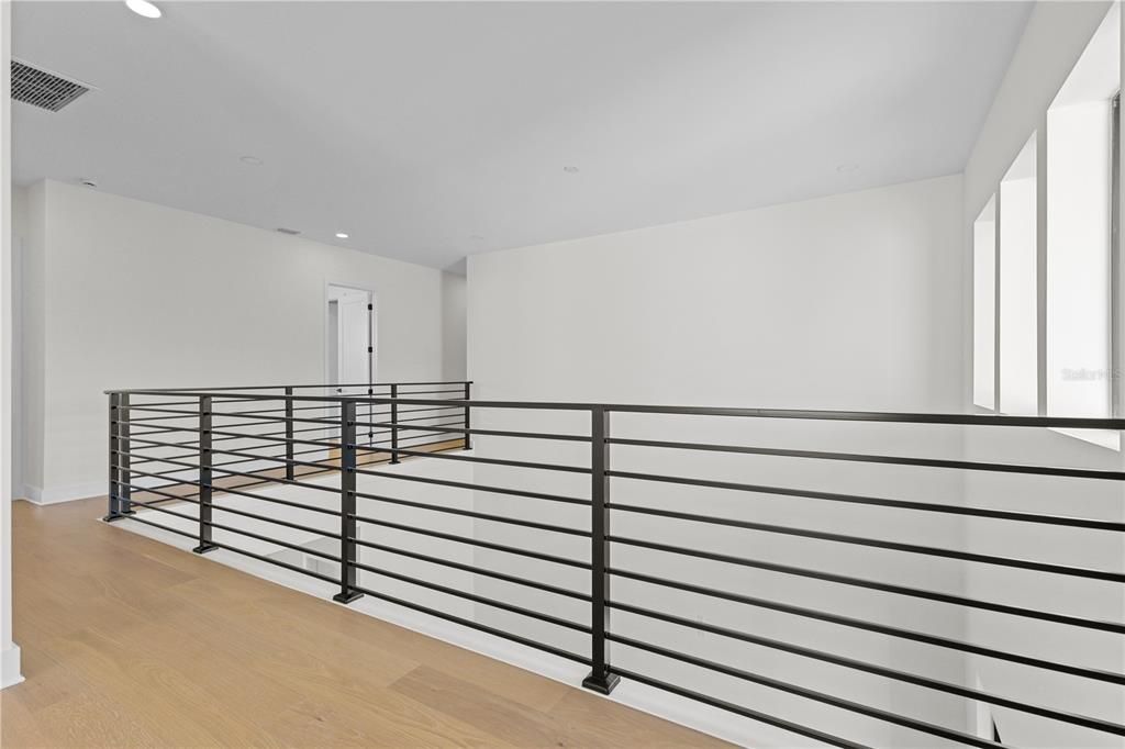 For Sale: $1,495,000 (5 beds, 4 baths, 3769 Square Feet)