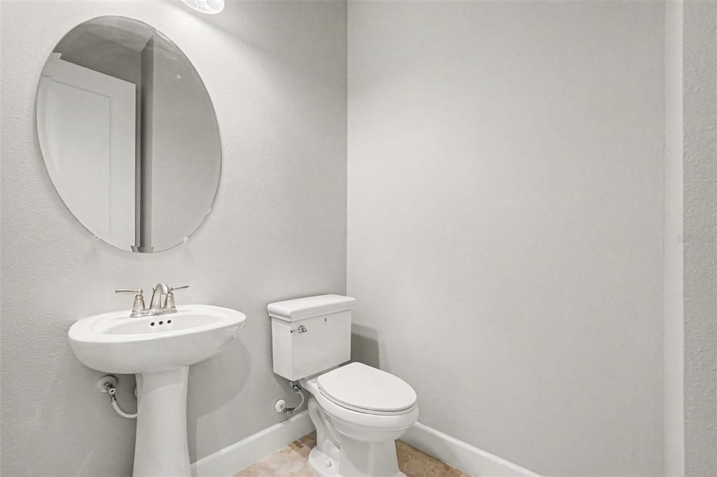 For Sale: $359,900 (2 beds, 2 baths, 1582 Square Feet)