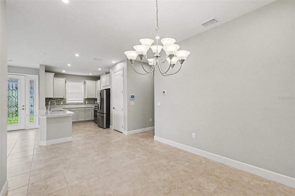 For Sale: $359,900 (2 beds, 2 baths, 1582 Square Feet)