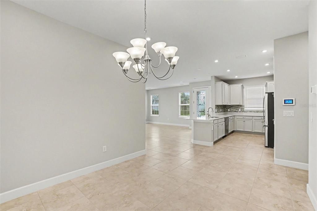 For Sale: $359,900 (2 beds, 2 baths, 1582 Square Feet)