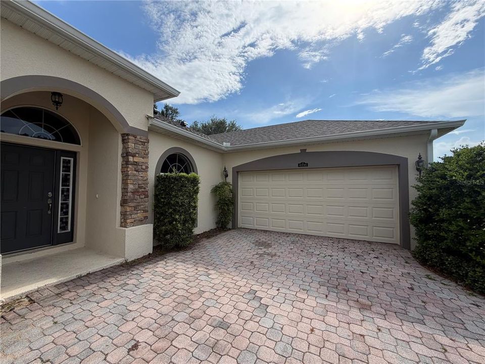 For Rent: $2,695 (4 beds, 3 baths, 2268 Square Feet)