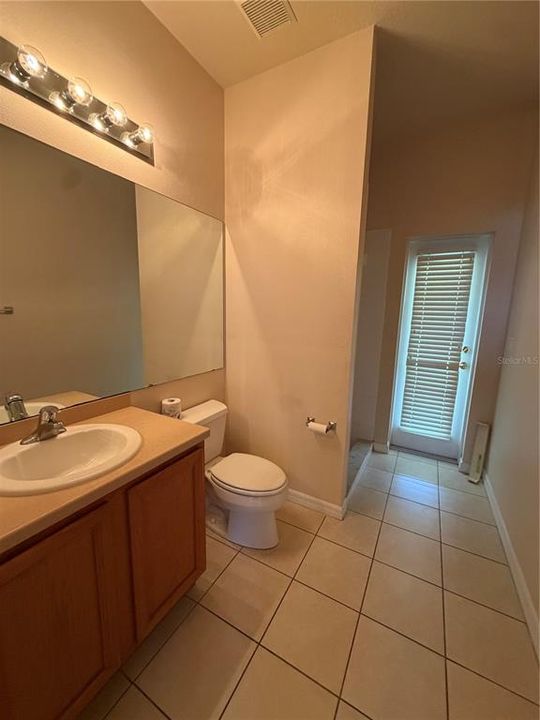 For Rent: $2,695 (4 beds, 3 baths, 2268 Square Feet)