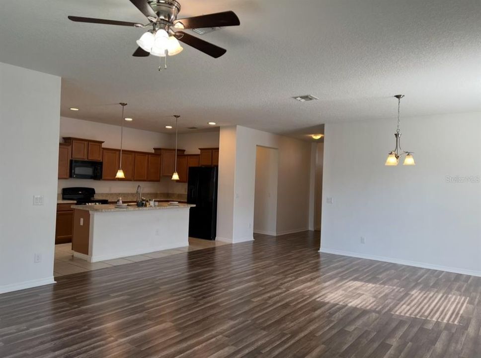 For Sale: $429,000 (4 beds, 3 baths, 2027 Square Feet)