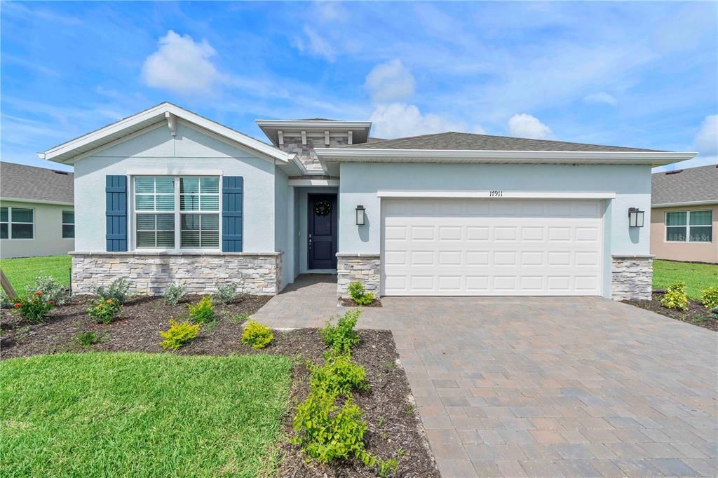 For Sale: $430,000 (4 beds, 2 baths, 2034 Square Feet)