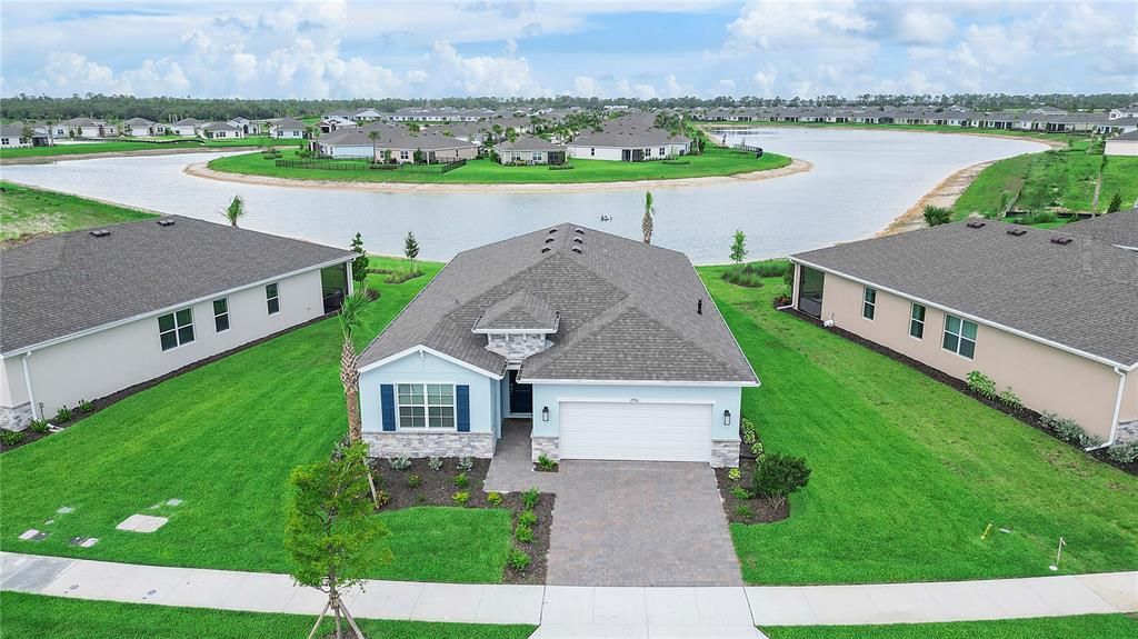 For Sale: $430,000 (4 beds, 2 baths, 2034 Square Feet)