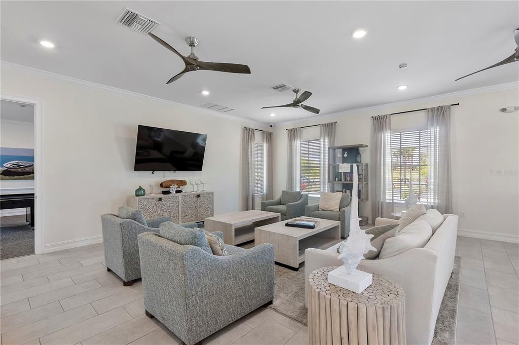 For Sale: $430,000 (4 beds, 2 baths, 2034 Square Feet)