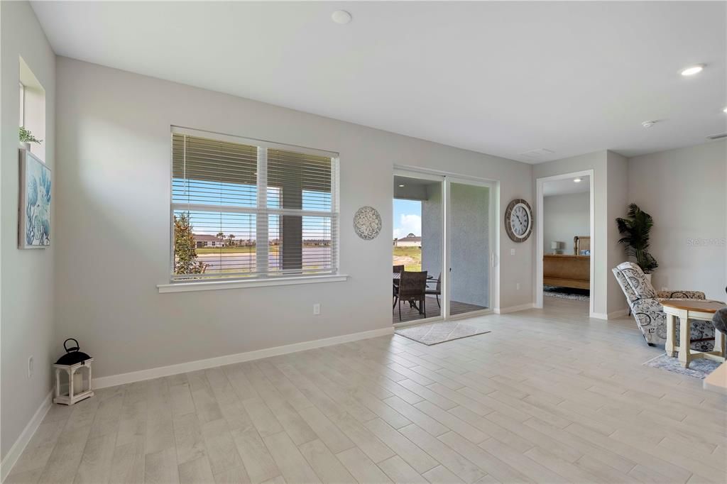For Sale: $430,000 (4 beds, 2 baths, 2034 Square Feet)