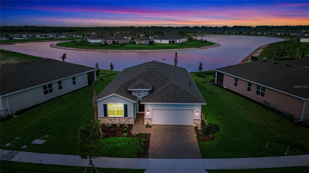 For Sale: $430,000 (4 beds, 2 baths, 2034 Square Feet)