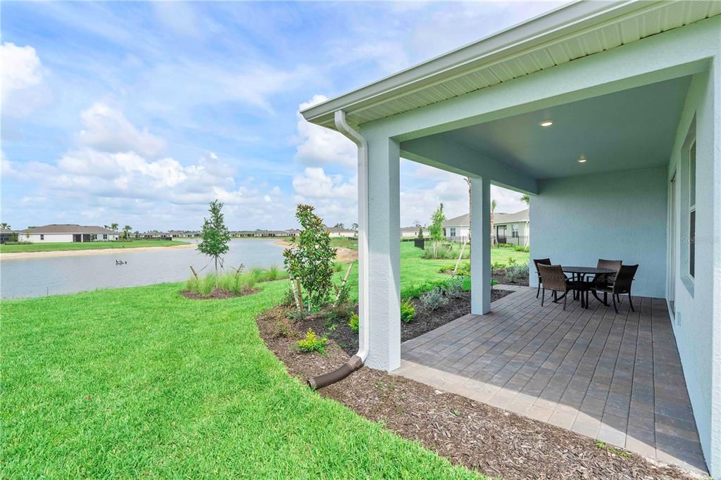 For Sale: $430,000 (4 beds, 2 baths, 2034 Square Feet)