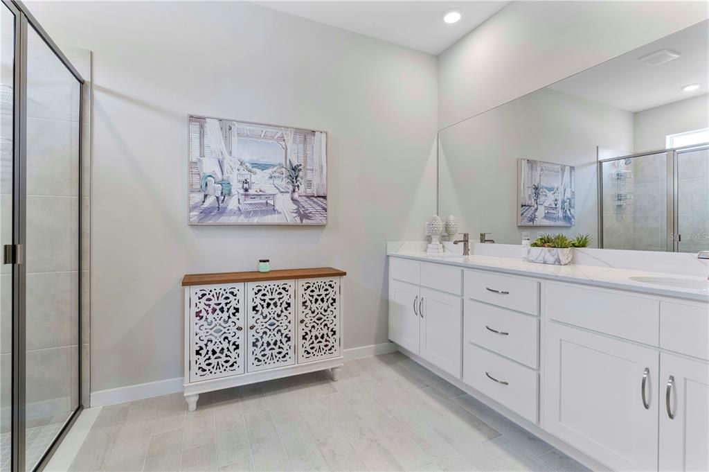 For Sale: $430,000 (4 beds, 2 baths, 2034 Square Feet)