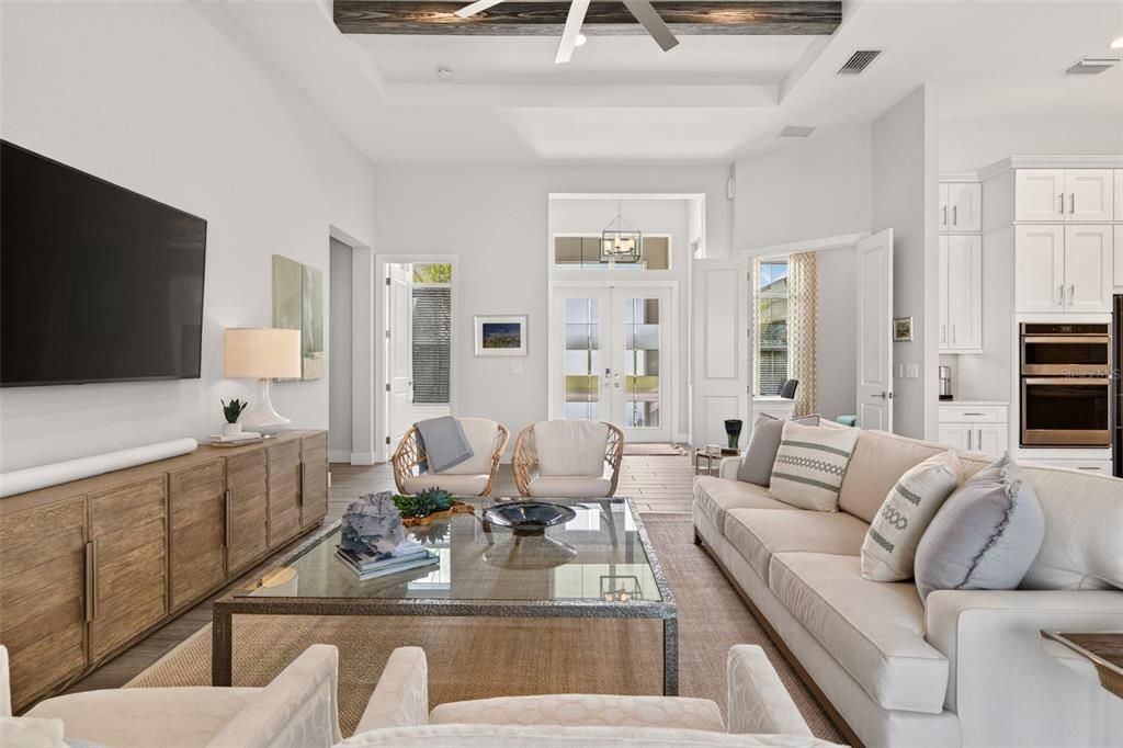 For Sale: $1,350,000 (3 beds, 3 baths, 2872 Square Feet)