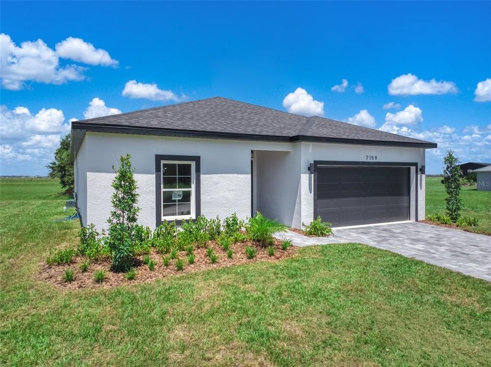For Sale: $349,900 (3 beds, 2 baths, 1676 Square Feet)