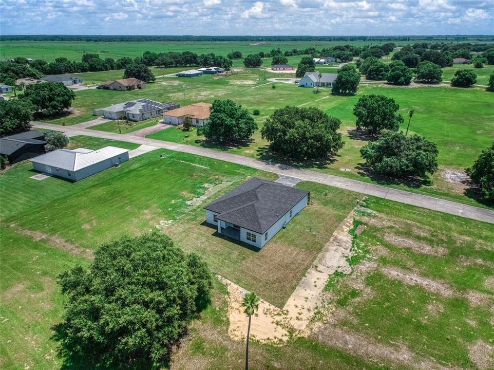 For Sale: $349,900 (3 beds, 2 baths, 1676 Square Feet)