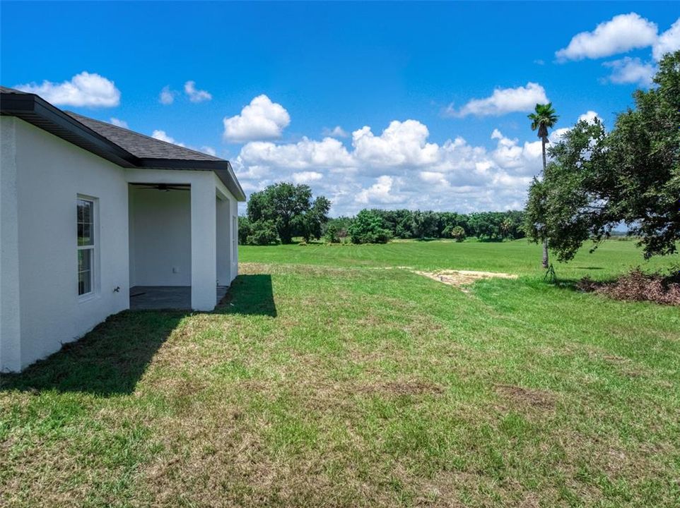 For Sale: $349,900 (3 beds, 2 baths, 1676 Square Feet)