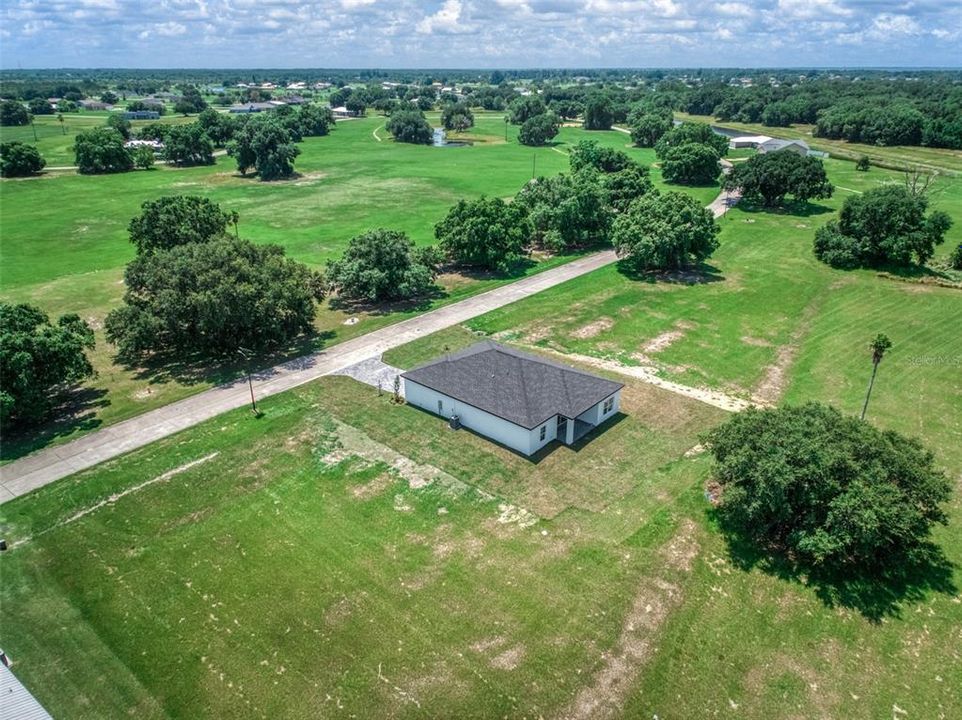 For Sale: $349,900 (3 beds, 2 baths, 1676 Square Feet)
