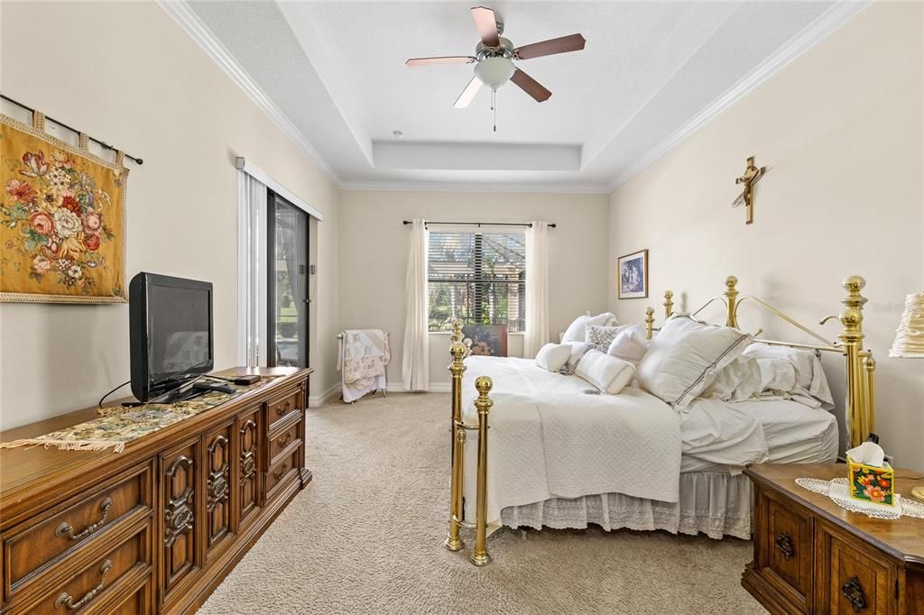 For Sale: $799,000 (4 beds, 4 baths, 3409 Square Feet)