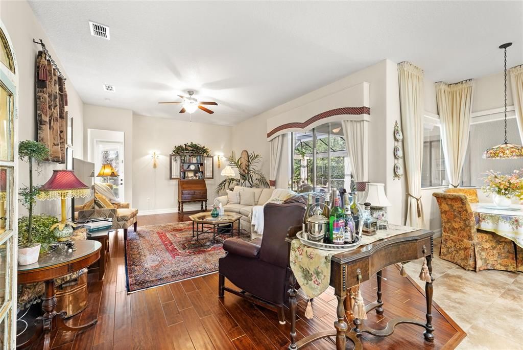 For Sale: $799,000 (4 beds, 4 baths, 3409 Square Feet)