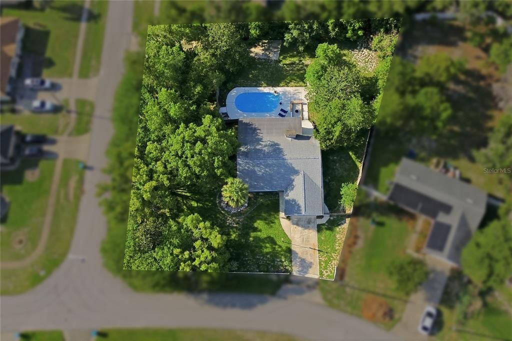For Sale: $345,000 (4 beds, 2 baths, 1613 Square Feet)