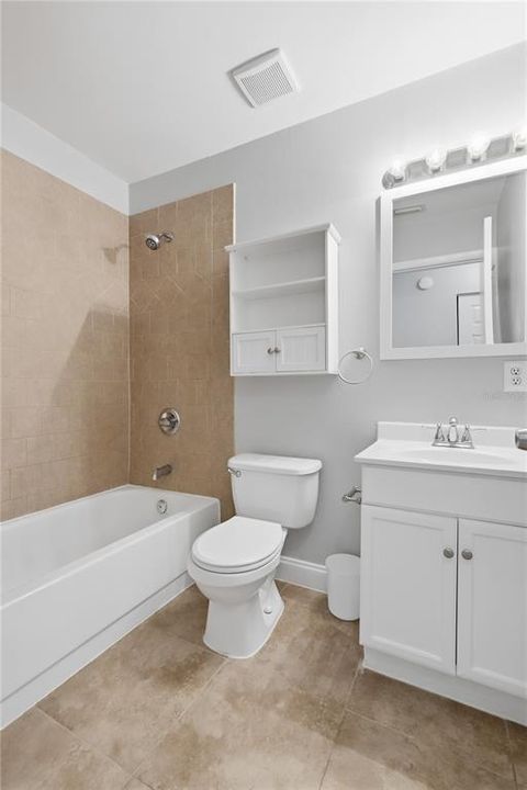 For Sale: $345,000 (4 beds, 2 baths, 1613 Square Feet)