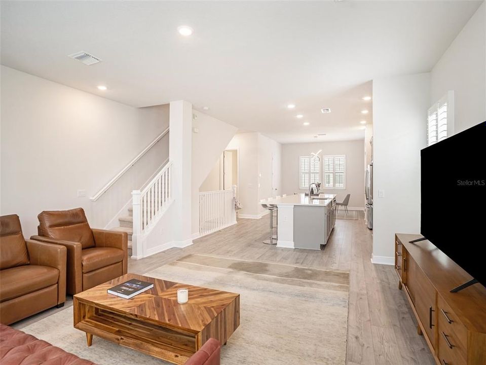 For Sale: $745,000 (3 beds, 3 baths, 2052 Square Feet)