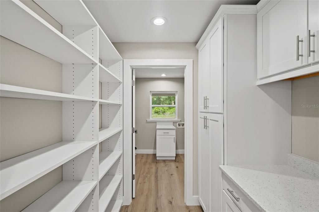For Sale: $399,000 (3 beds, 2 baths, 1554 Square Feet)