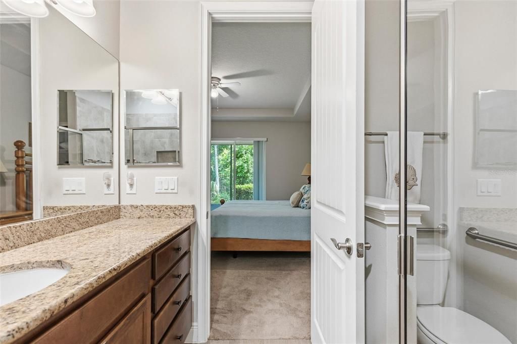For Sale: $315,000 (2 beds, 2 baths, 1594 Square Feet)