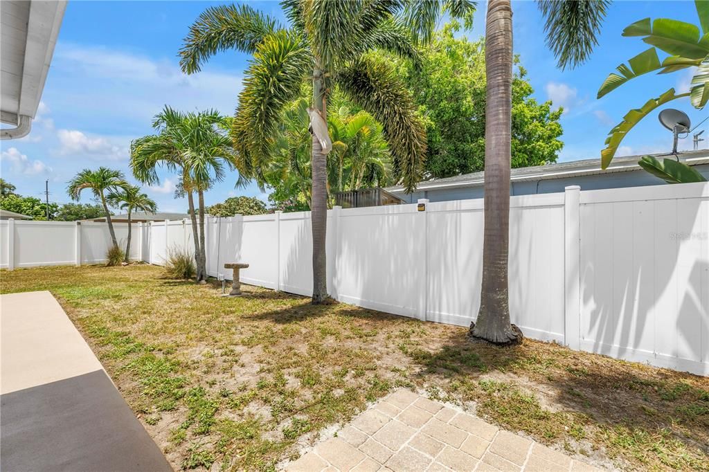 На продажу: $649,900 (3 спален, 2 ванн, 1502 Квадратных фут)