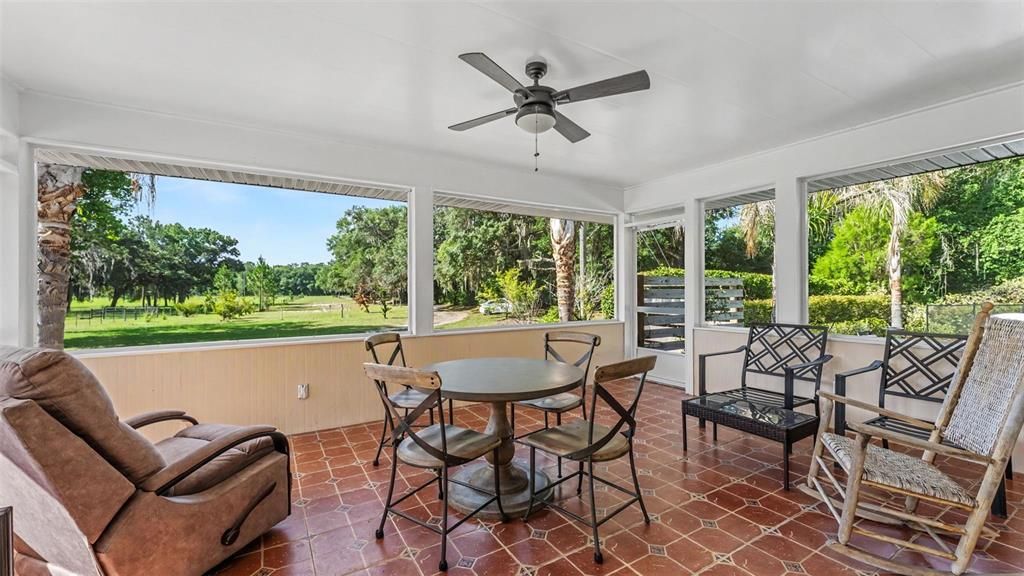 For Sale: $799,000 (3 beds, 2 baths, 1602 Square Feet)