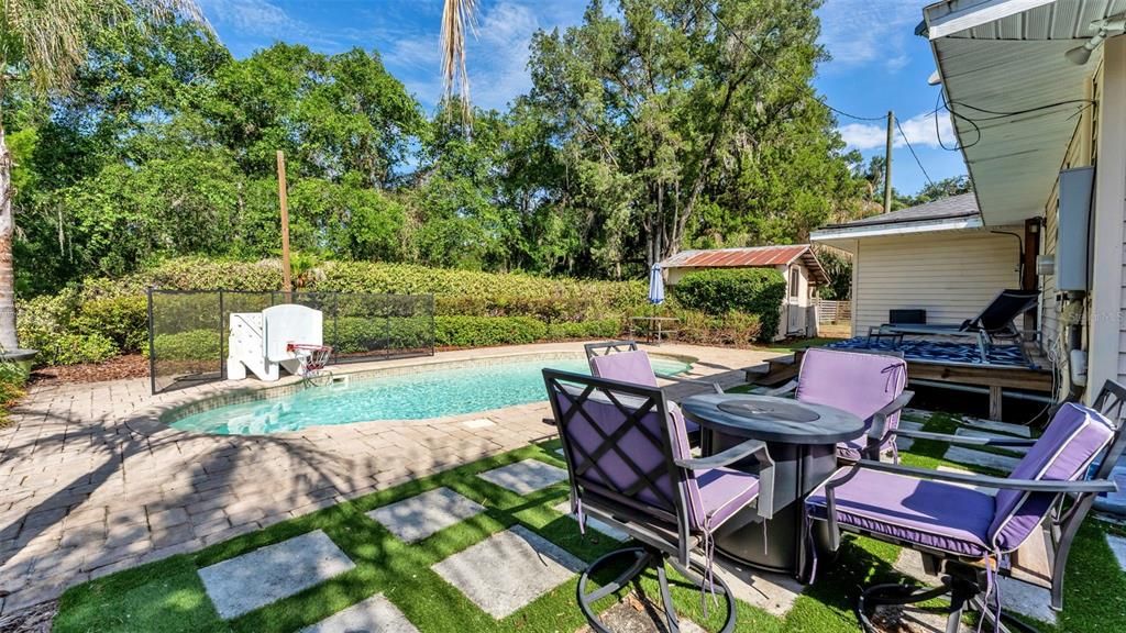 For Sale: $799,000 (3 beds, 2 baths, 1602 Square Feet)