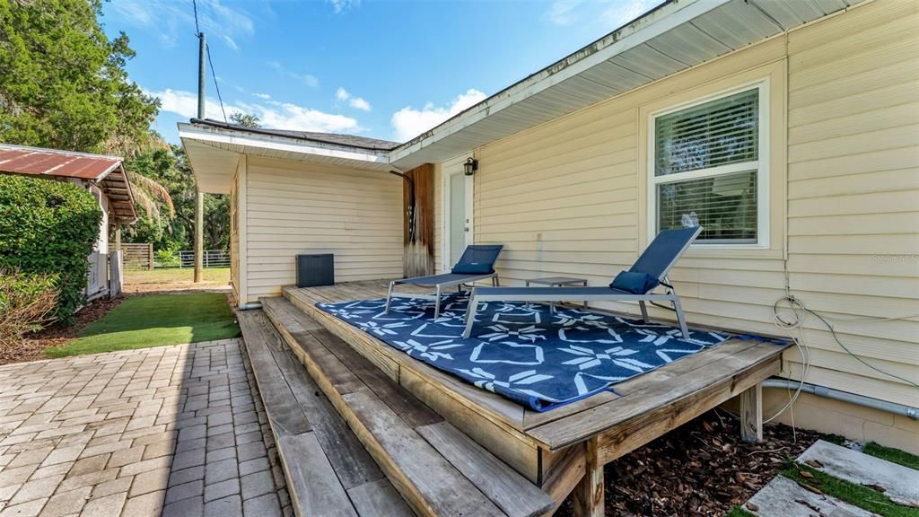 For Sale: $799,000 (3 beds, 2 baths, 1602 Square Feet)
