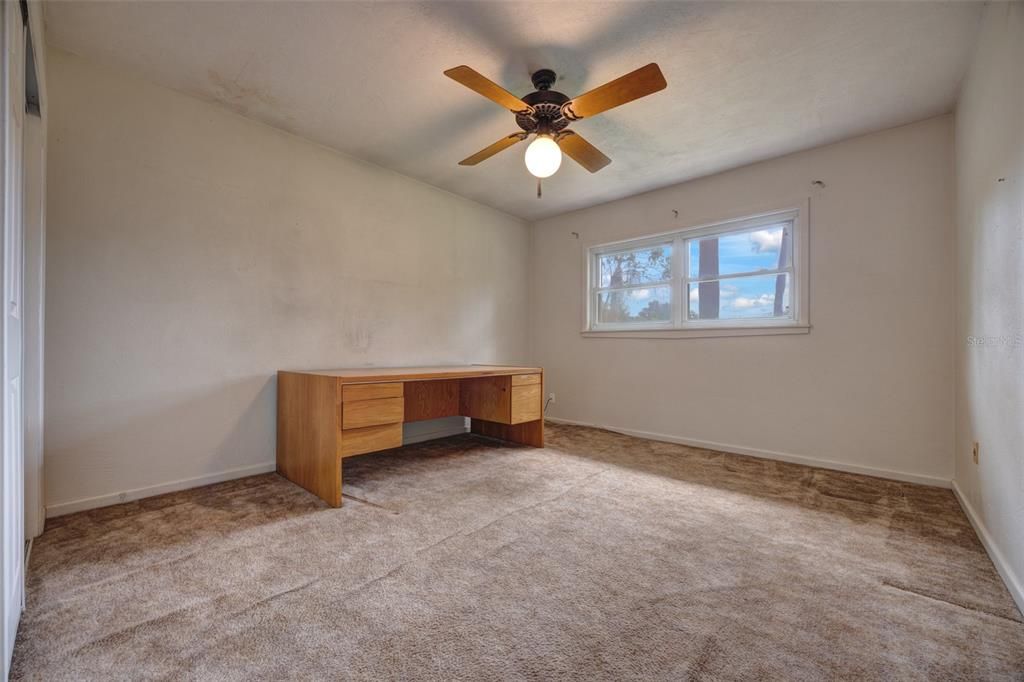 For Sale: $279,000 (3 beds, 2 baths, 1930 Square Feet)