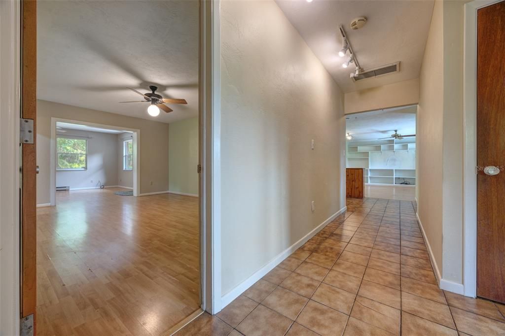 For Sale: $279,000 (3 beds, 2 baths, 1930 Square Feet)
