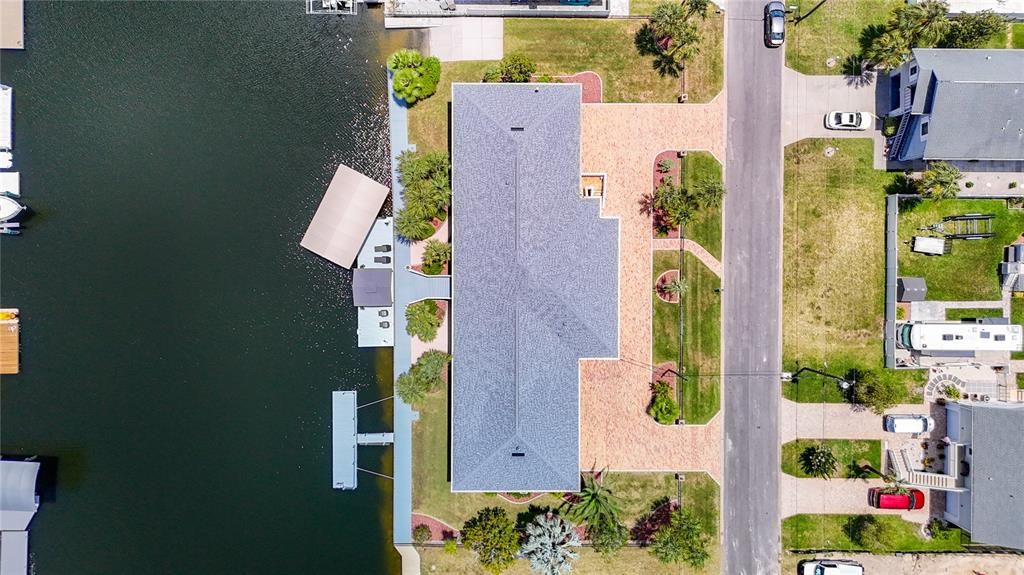 For Sale: $1,495,000 (5 beds, 4 baths, 3756 Square Feet)