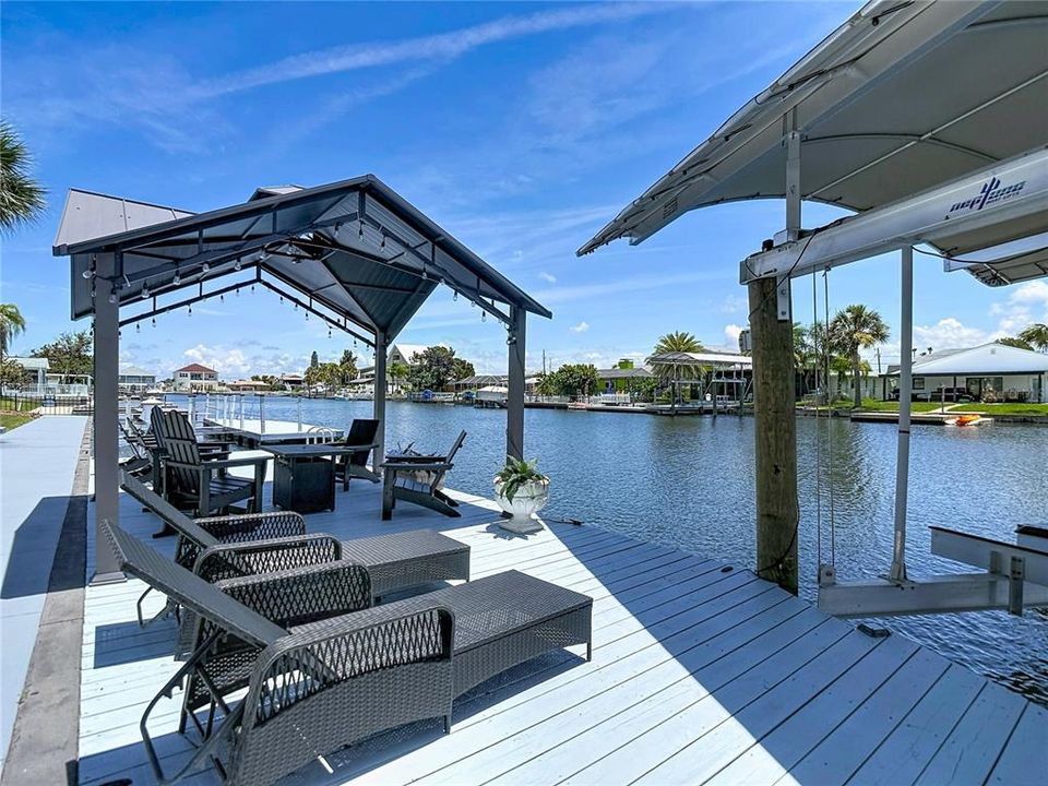 For Sale: $1,495,000 (5 beds, 4 baths, 3756 Square Feet)