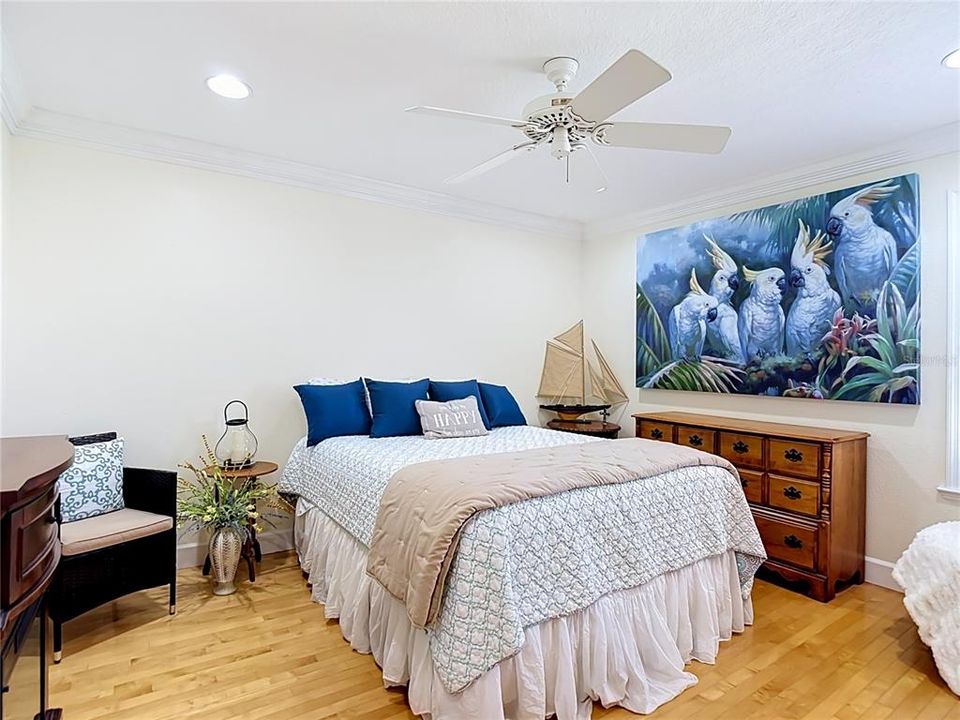 For Sale: $1,495,000 (5 beds, 4 baths, 3756 Square Feet)