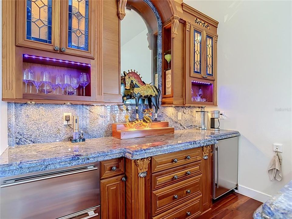 For Sale: $1,495,000 (5 beds, 4 baths, 3756 Square Feet)